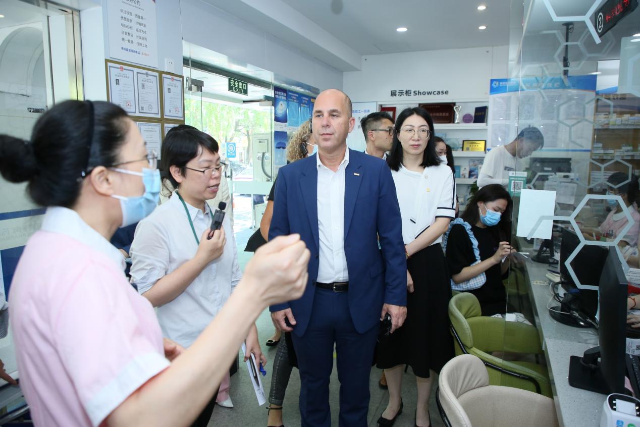 16891723581632080764